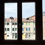 A Cannaregio By Ca-sa Check